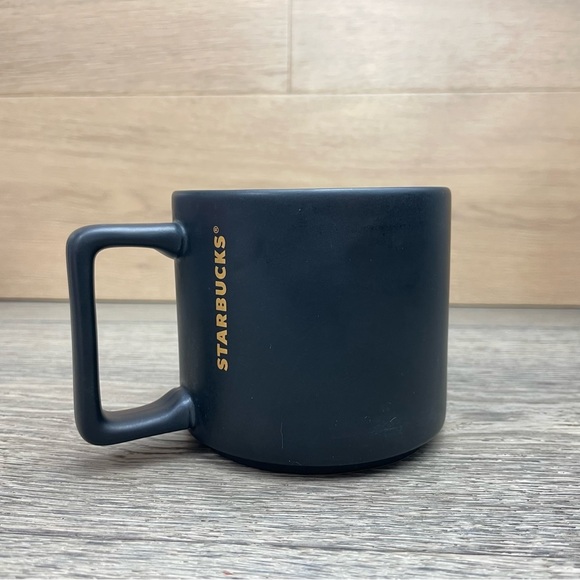 Starbucks Coffee Cup Mug COSTA RICA 2016 Matte Black Gold Fish 14 Oz - Picture 5 of 10